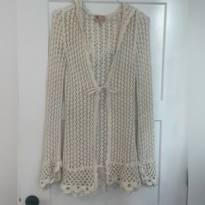 Twill 22, Crochet and Lace coverup, white, Size small